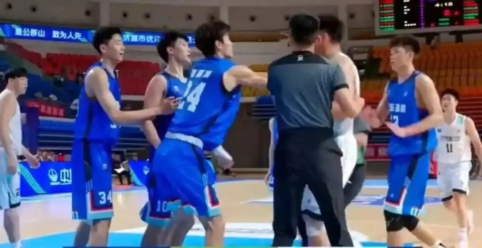 别饭局当中, alt 别饭局当中, alt