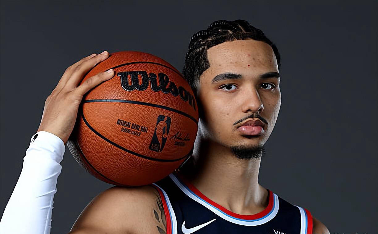 A季前赛中 A季前赛中